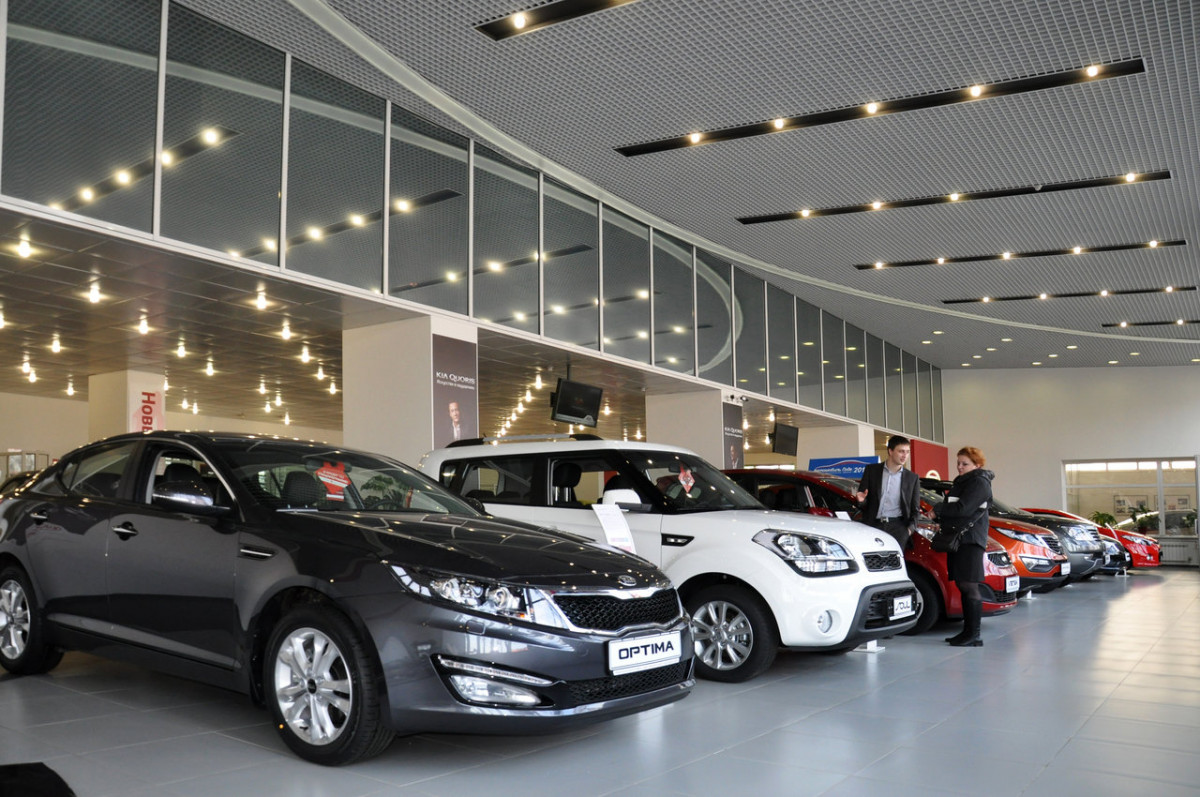 Споры с автосалоном